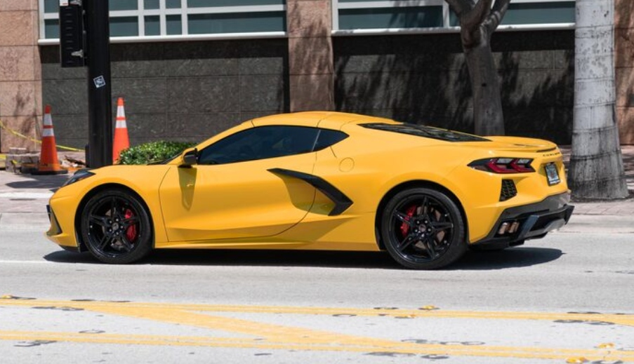 A Vesteon Guide: Redefine Your Lamborghini’s Aura with Alloy Wheels插图1 Enhancing Road Presence with Vesteon Wheels