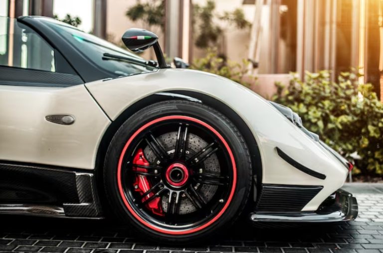 McLaren's Performance Meets Style with Alloy Wheels