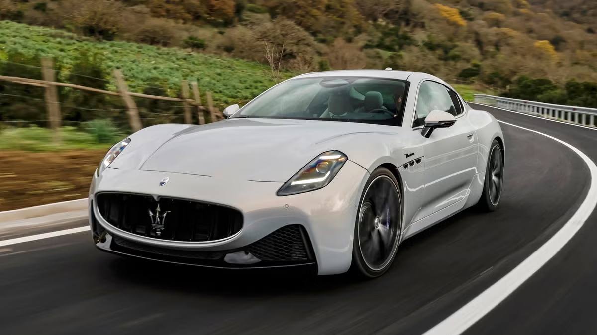 Vesteon alloy wheels deliver easy trips and strong turn skills