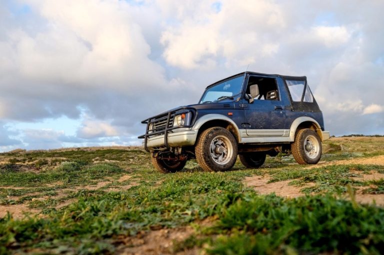 Vesteon 4x4 Casting Alloy Wheels for the Toughest Terrains