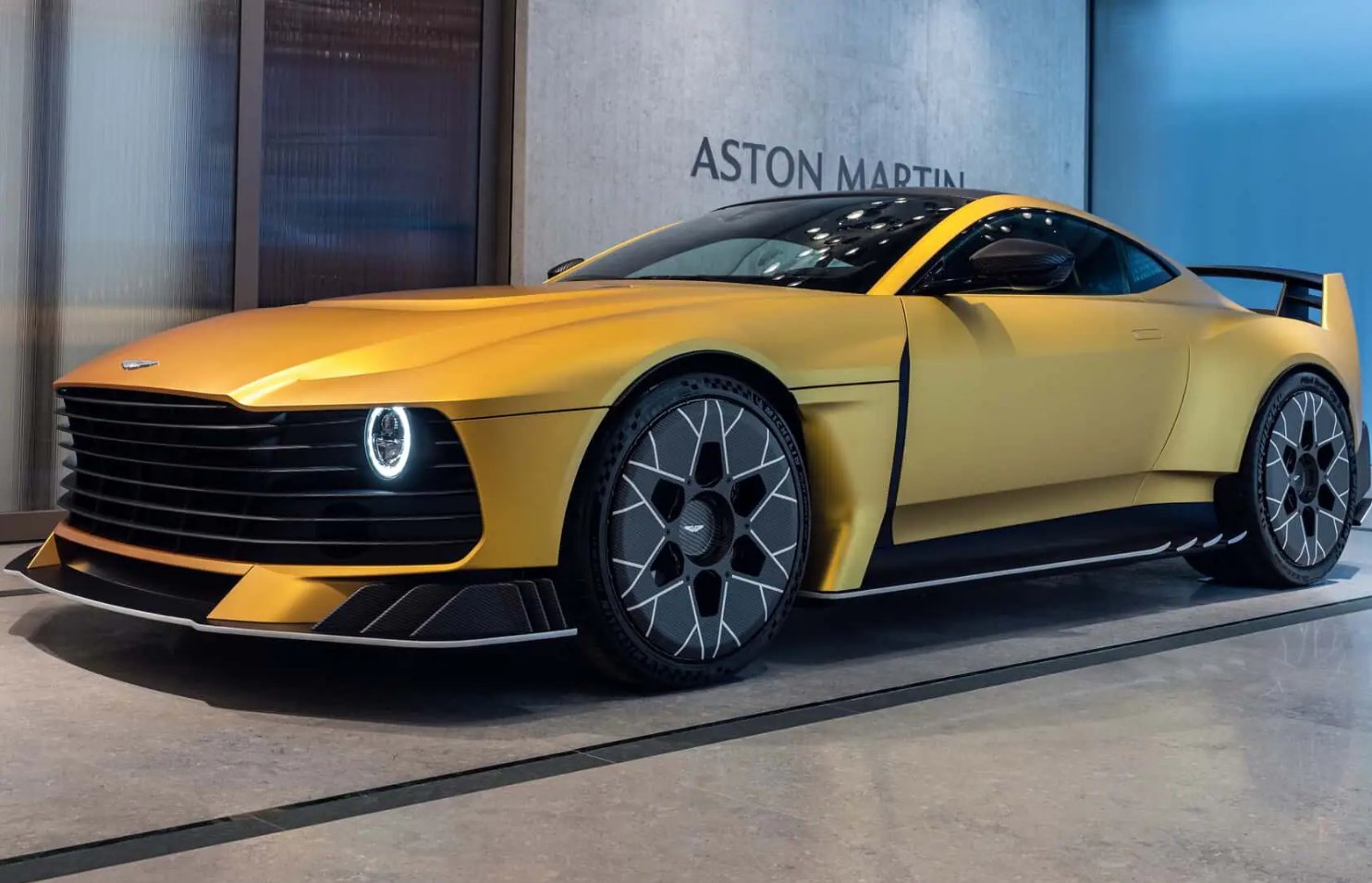 A Vesteon Guide: Elevate Your Aston Martin with Vesteon Premium Forged Wheels插图 Vesteon forged wheel is different deep inside the metal